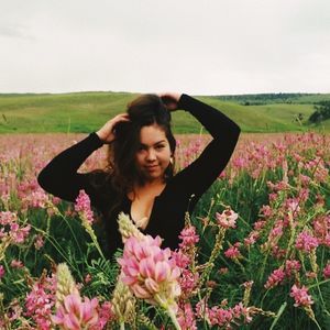 Meet your Posher, Hana